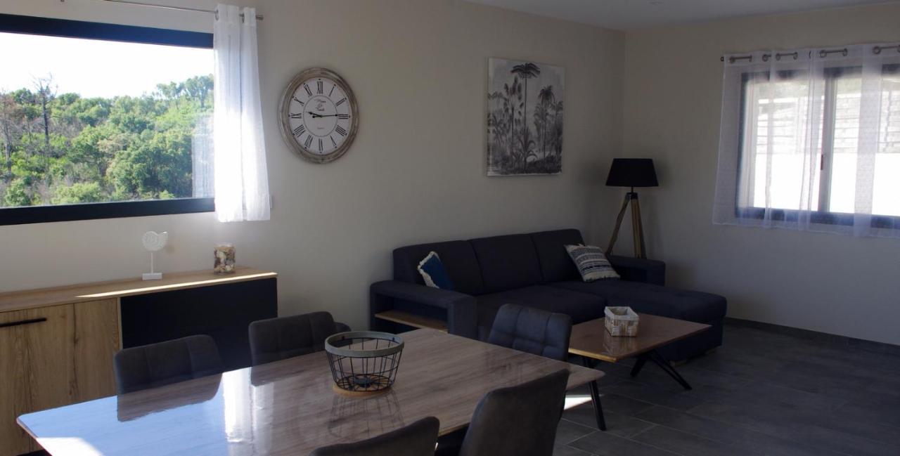 Cote Et Mer - Appartement Haut Standing Dans Villa Avec Piscine Et Vue Mer Taglio-Isolaccio Exterior photo