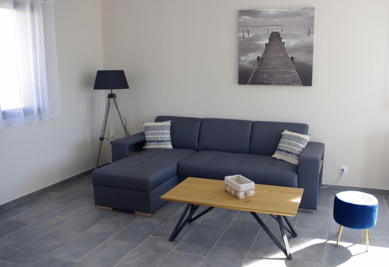 Cote Et Mer - Appartement Haut Standing Dans Villa Avec Piscine Et Vue Mer Taglio-Isolaccio Exterior photo
