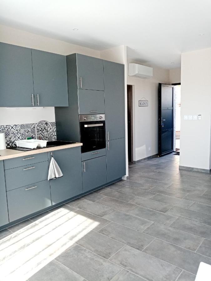 Cote Et Mer - Appartement Haut Standing Dans Villa Avec Piscine Et Vue Mer Taglio-Isolaccio Exterior photo