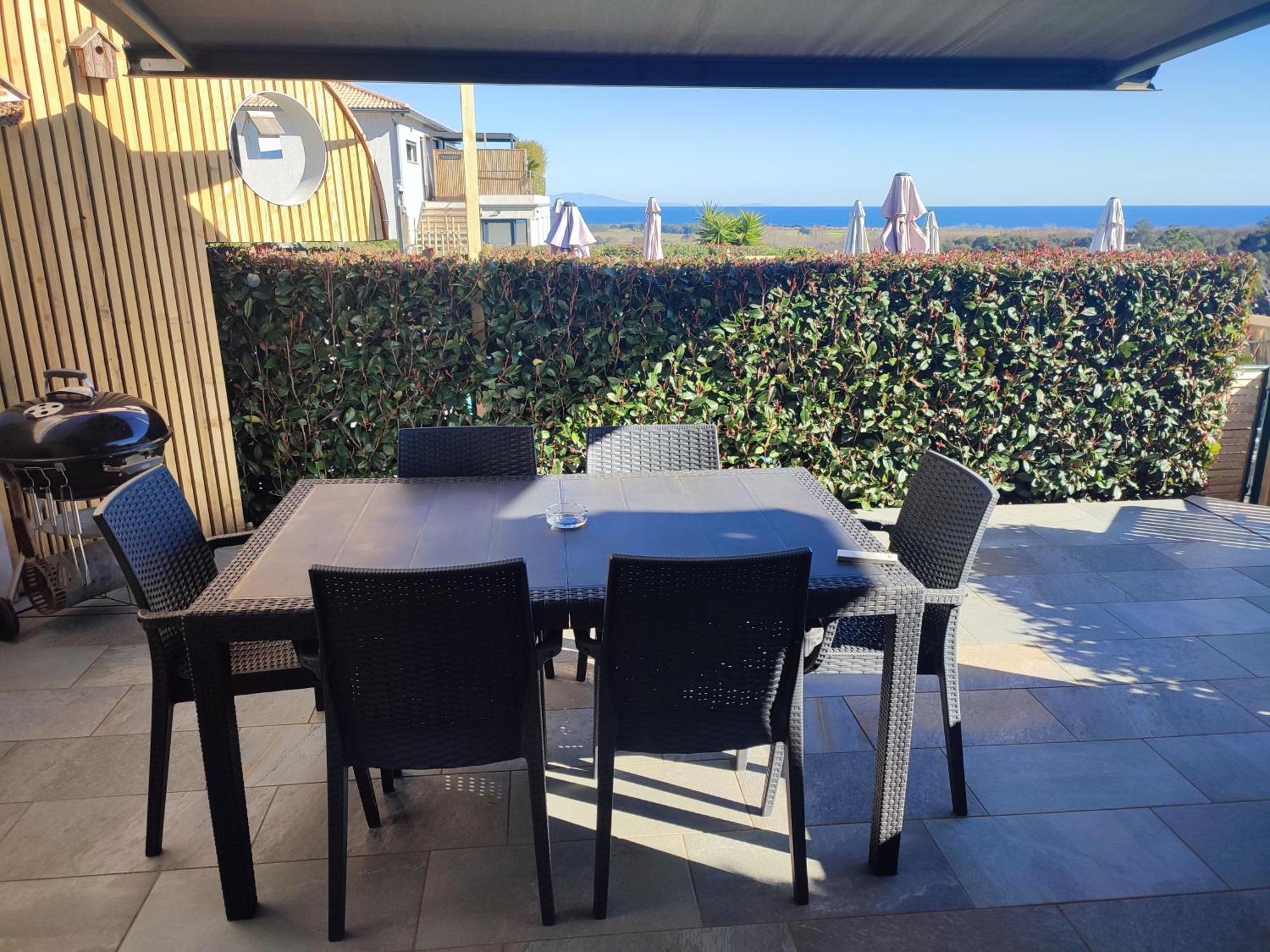 Cote Et Mer - Appartement Haut Standing Dans Villa Avec Piscine Et Vue Mer Taglio-Isolaccio Exterior photo